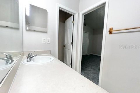 House in Apopka, Florida 3 bedrooms, 125.42 sq.m. № 1893677 - photo 10