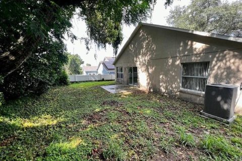 House in Apopka, Florida 3 bedrooms, 125.42 sq.m. № 1893677 - photo 4