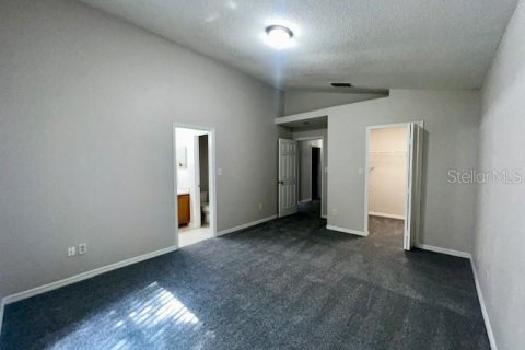 House in Apopka, Florida 3 bedrooms, 125.42 sq.m. № 1893677 - photo 14