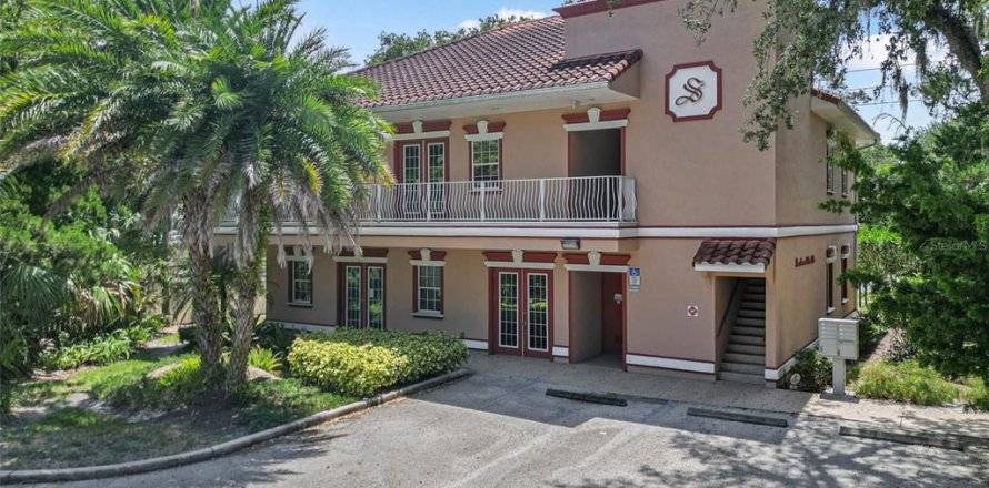 Immobilier commercial à Palm Coast, Floride № 1870251