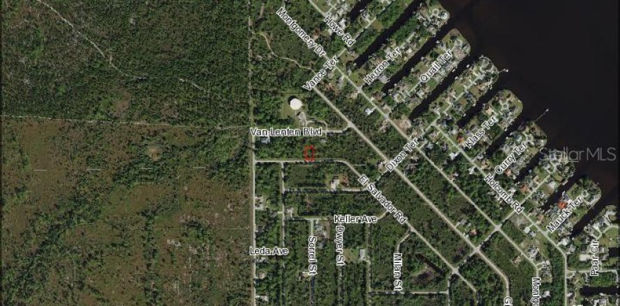 Land in Port Charlotte, Florida № 2228458