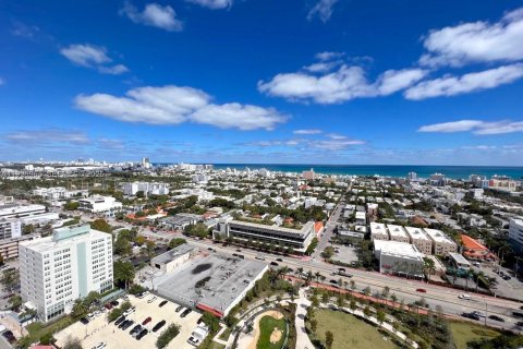 Купить кондоминиум в Майами-Бич, Флорида 2 спальни, 100.15м2, № 1984349 - фото 28