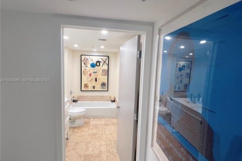 Купить кондоминиум в Майами-Бич, Флорида 2 спальни, 100.15м2, № 1984349 - фото 22