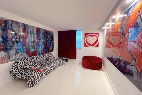 Купить кондоминиум в Майами-Бич, Флорида 2 спальни, 100.15м2, № 1984349 - фото 25