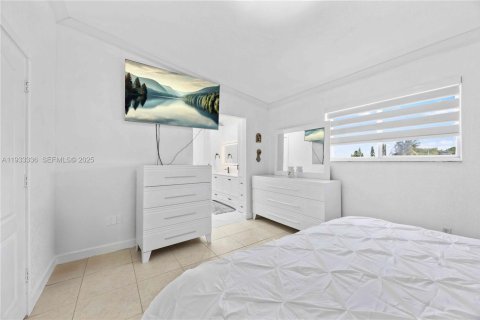 Купить виллу или дом в Хайалиа, Флорида 3 спальни, 160.16м2, № 1991206 - фото 24