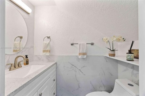 Купить виллу или дом в Хайалиа, Флорида 3 спальни, 160.16м2, № 1991206 - фото 20