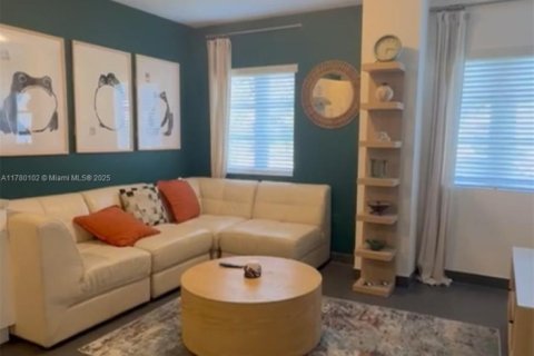 Condo in Miami Beach, Florida, 1 bedroom  № 1869989 - photo 9