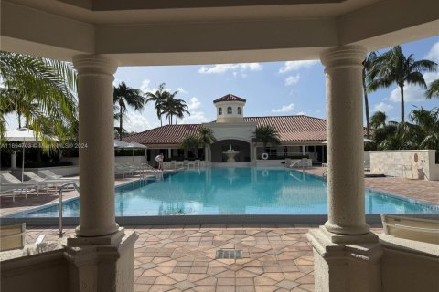 Condo in Aventura, Florida, 3 bedrooms № 1942953 - photo 27