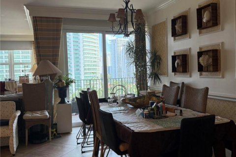 Condo in Aventura, Florida, 3 bedrooms № 1942953 - photo 12
