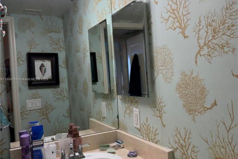 Condo in Aventura, Florida, 3 bedrooms № 1942953 - photo 14