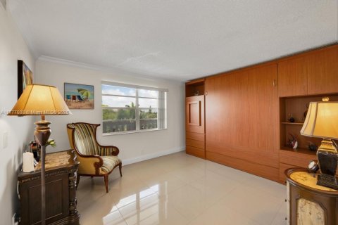 Copropriété à vendre à Dania Beach, Floride: 2 chambres, 110.55 m2 № 1868354 - photo 14