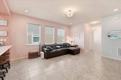 Casa en venta en Kissimmee, Florida, 3 dormitorios, 158.49 m2 № 2310696 - foto 7