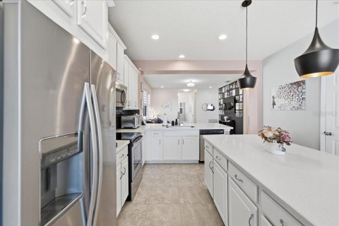Casa en venta en Kissimmee, Florida, 3 dormitorios, 158.49 m2 № 2310696 - foto 10