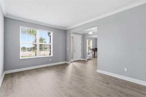 Villa ou maison à louer à Seffner, Floride: 6 chambres, 455.13 m2 № 2157597 - photo 5