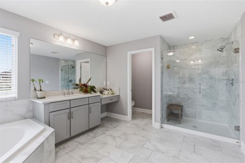 Villa ou maison à louer à Seffner, Floride: 6 chambres, 455.13 m2 № 2157597 - photo 29