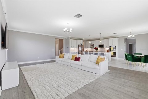 Villa ou maison à louer à Seffner, Floride: 6 chambres, 455.13 m2 № 2157597 - photo 18