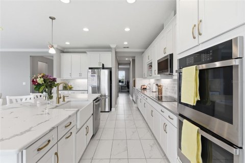 Villa ou maison à louer à Seffner, Floride: 6 chambres, 455.13 m2 № 2157597 - photo 12