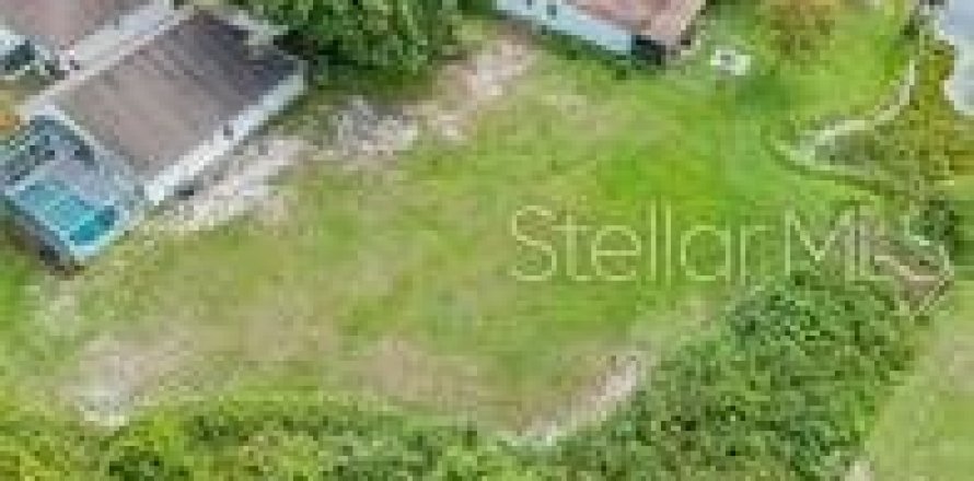 Land in Lakeland, Florida № 1575096