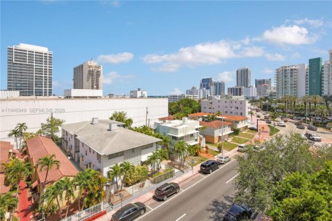 Condominio en venta en Miami Beach, Florida, 1 dormitorio, 84.08 m2 № 2006901 - foto 22