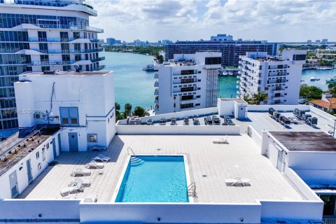 Condominio en venta en Miami Beach, Florida, 1 dormitorio, 84.08 m2 № 2006901 - foto 6