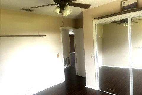 House in Winter Haven, Florida 3 bedrooms, 161.19 sq.m. № 2266960 - photo 15