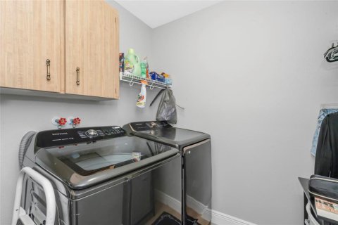 Villa ou maison à vendre à New Port Richey, Floride: 2 chambres, 140.84 m2 № 2431047 - photo 3
