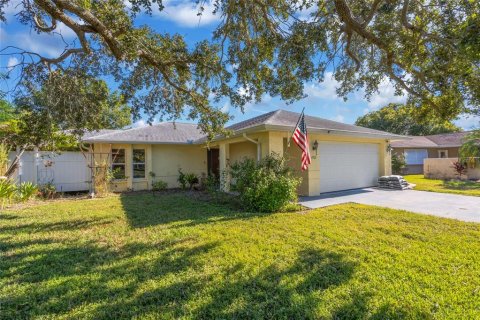 Villa ou maison à New Port Richey, Floride 2 chambres, 140.84 m2 № 2431047