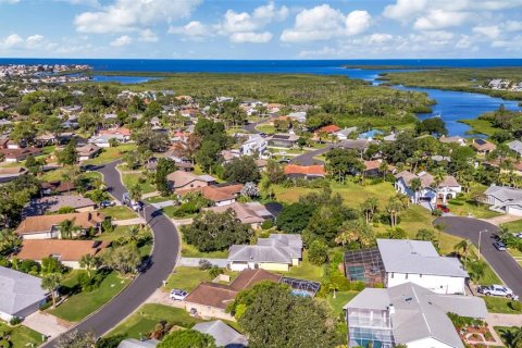 Villa ou maison à vendre à New Port Richey, Floride: 2 chambres, 140.84 m2 № 2431047 - photo 15