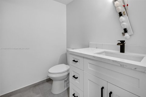 Снять в аренду кондоминиум в Майами, Флорида 2 спальни, 92.9м2, № 1946121 - фото 16