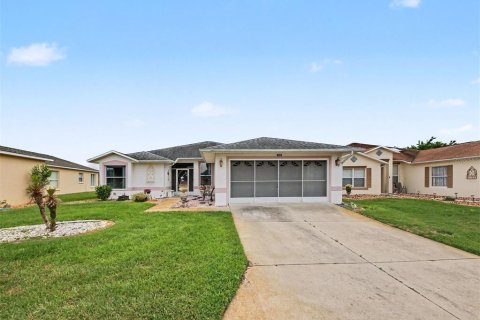 Villa ou maison à Leesburg, Floride 3 chambres, 164.81 m2 № 2142070