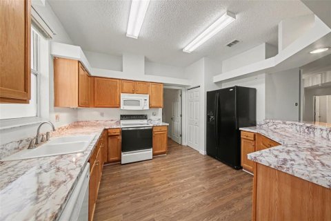 Villa ou maison à vendre à Leesburg, Floride: 3 chambres, 164.81 m2 № 2142070 - photo 8