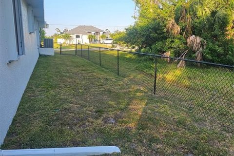 House in Rotonda, Florida 3 bedrooms, 206.71 sq.m. № 1190096 - photo 29