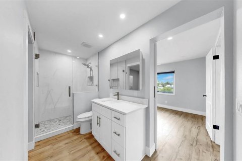 Condo in Apollo Beach, Florida, 2 bedrooms  № 1894928 - photo 23