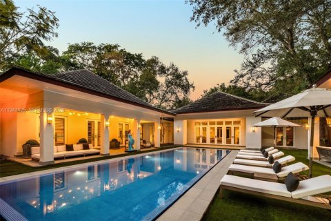 House in Miami, Florida 6 bedrooms, 828.78 sq.m. № 2152728 - photo 27