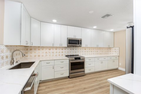 Купить кондоминиум в Стьюарт, Флорида 3 комнаты, 127.28м2, № 2244956 - фото 7