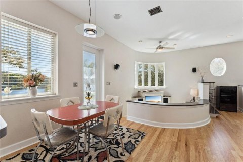 Купить виллу или дом в Клермон, Флорида 14 комнат, 279.91м2, № 2149289 - фото 14