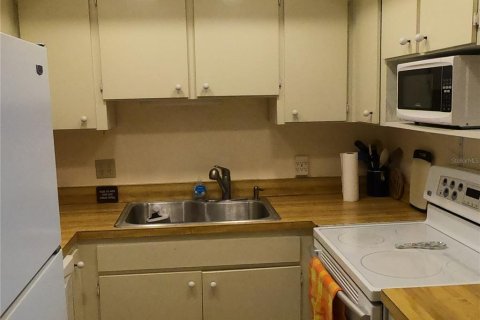 Condo in Indian Shores, Florida, 1 bedroom  № 2113414 - photo 3