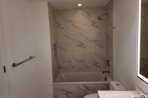 Снять в аренду кондоминиум в Санрайз, Флорида 3 комнаты, 85.47м2, № 2146271 - фото 25