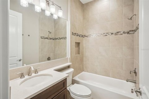 Villa ou maison à louer à Wimauma, Floride: 3 chambres, 209.22 m2 № 2425388 - photo 15