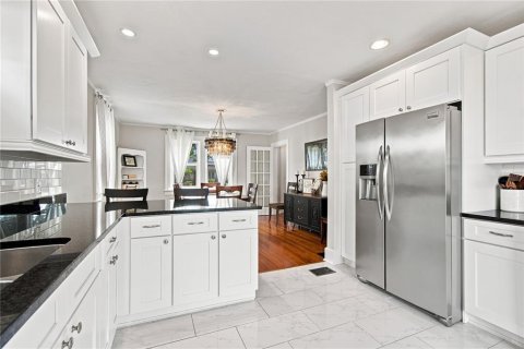 Villa ou maison à vendre à Saint Petersburg, Floride: 5 chambres, 245.73 m2 № 2350194 - photo 15