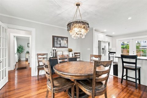 Villa ou maison à vendre à Saint Petersburg, Floride: 5 chambres, 245.73 m2 № 2350194 - photo 8