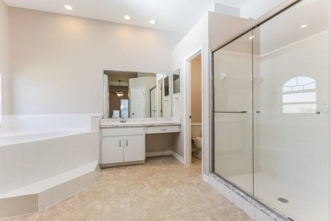 Villa ou maison à louer à Lakeland, Floride: 3 chambres, 190.36 m2 № 2406271 - photo 11