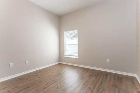 Villa ou maison à louer à Lakeland, Floride: 3 chambres, 190.36 m2 № 2406271 - photo 14