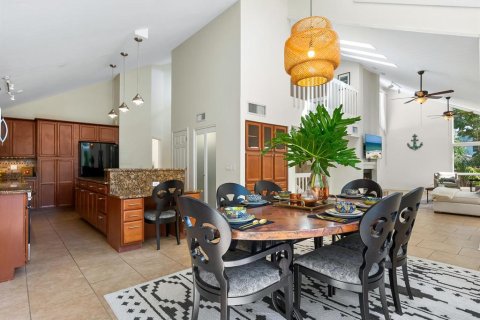 House in Sarasota, Florida 3 bedrooms, 341.97 sq.m. № 1532024 - photo 15