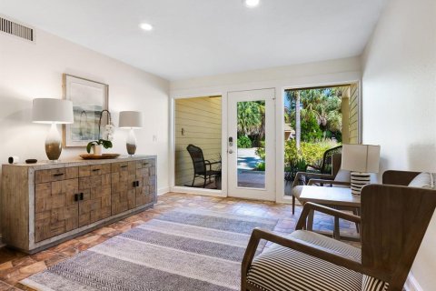 House in Sarasota, Florida 3 bedrooms, 341.97 sq.m. № 1532024 - photo 10