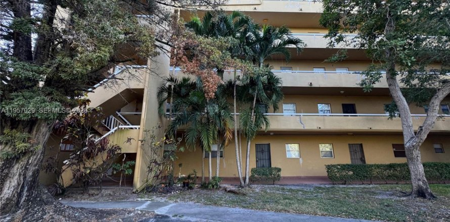 Condo à Dania Beach, Floride, 2 chambres  № 2153519