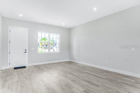 Casa en venta en Ocala, Florida, 4 dormitorios, 167.41 m2 № 1901528 - foto 4