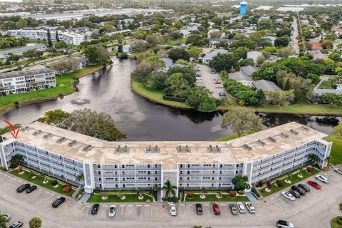 Condominio en venta en Deerfield Beach, Florida, 2 dormitorios, 85.01 m2 № 2170037 - foto 26