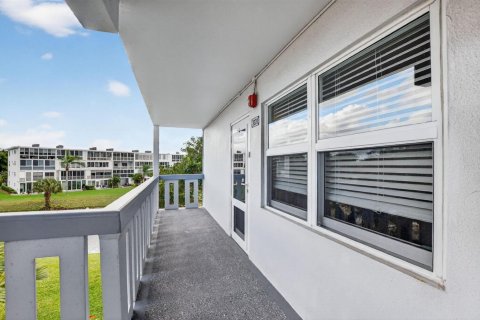 Condominio en venta en Deerfield Beach, Florida, 2 dormitorios, 85.01 m2 № 2170037 - foto 22