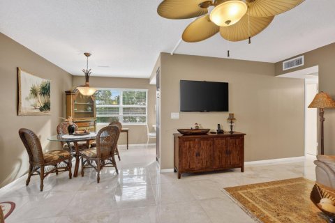 Condominio en venta en Deerfield Beach, Florida, 2 dormitorios, 85.01 m2 № 2170037 - foto 11